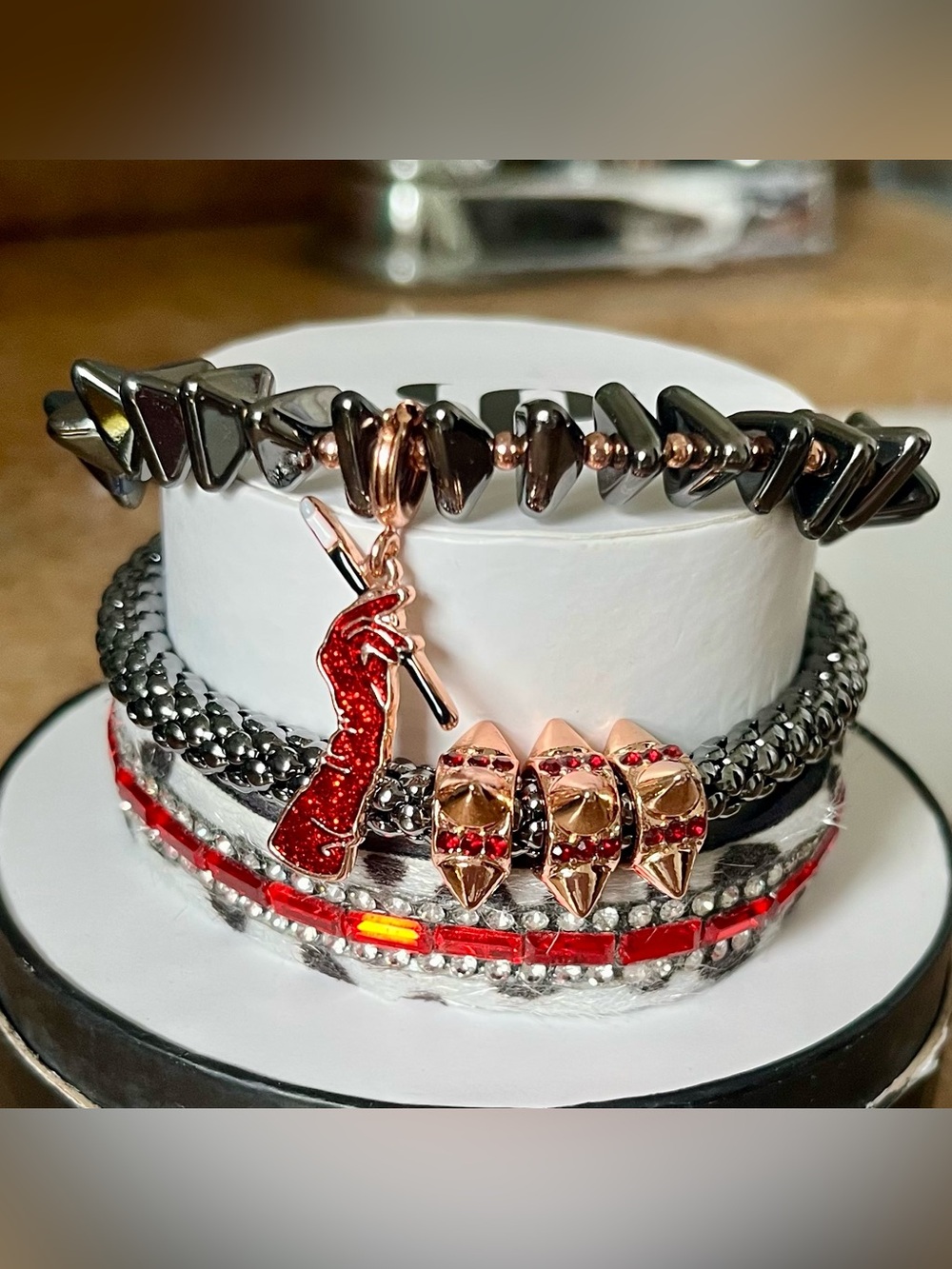 Bomb Party Retro Halloween Stack with Removable Charm